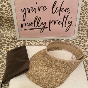 Woman’s Sun Visor with case